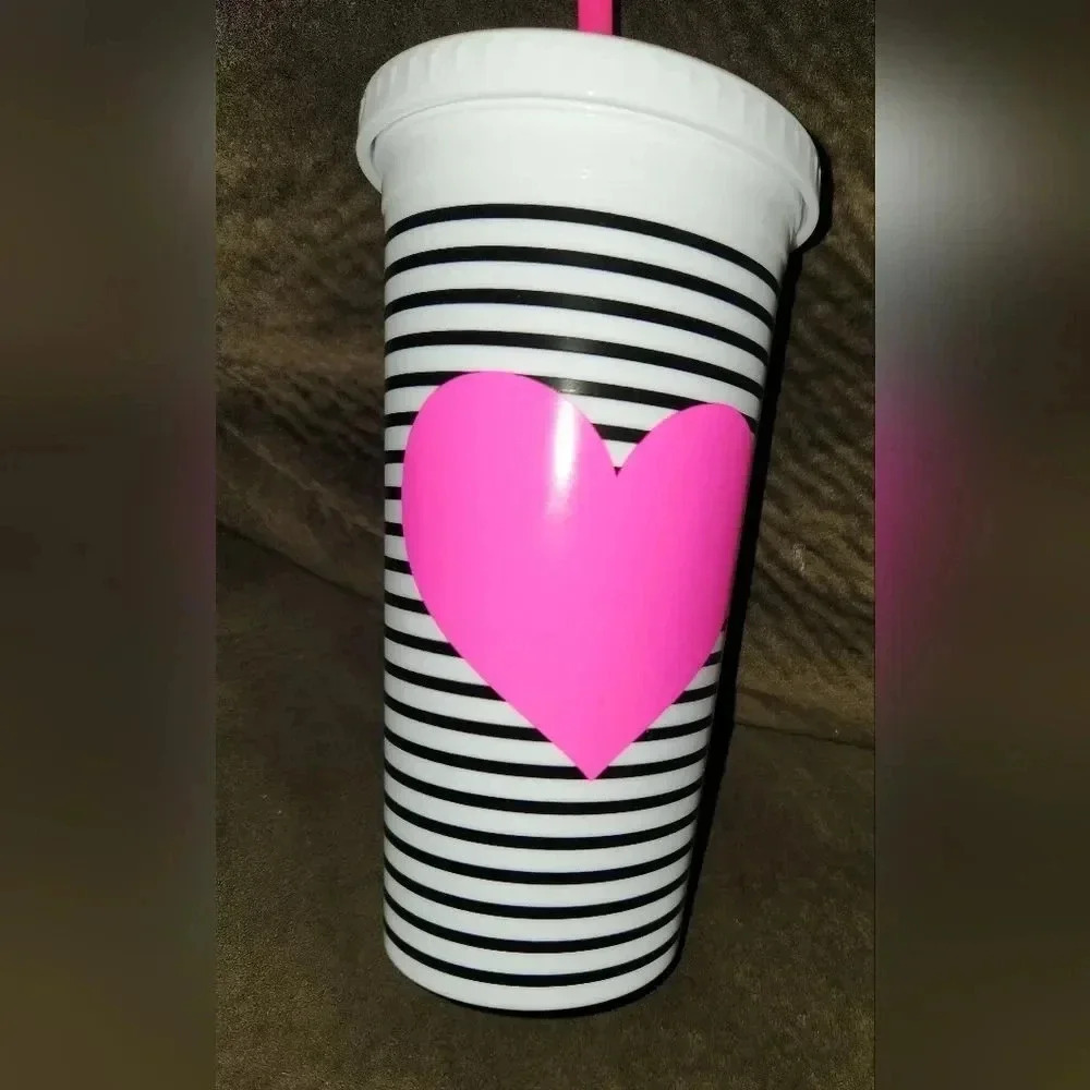 Ban.do tumbler‎